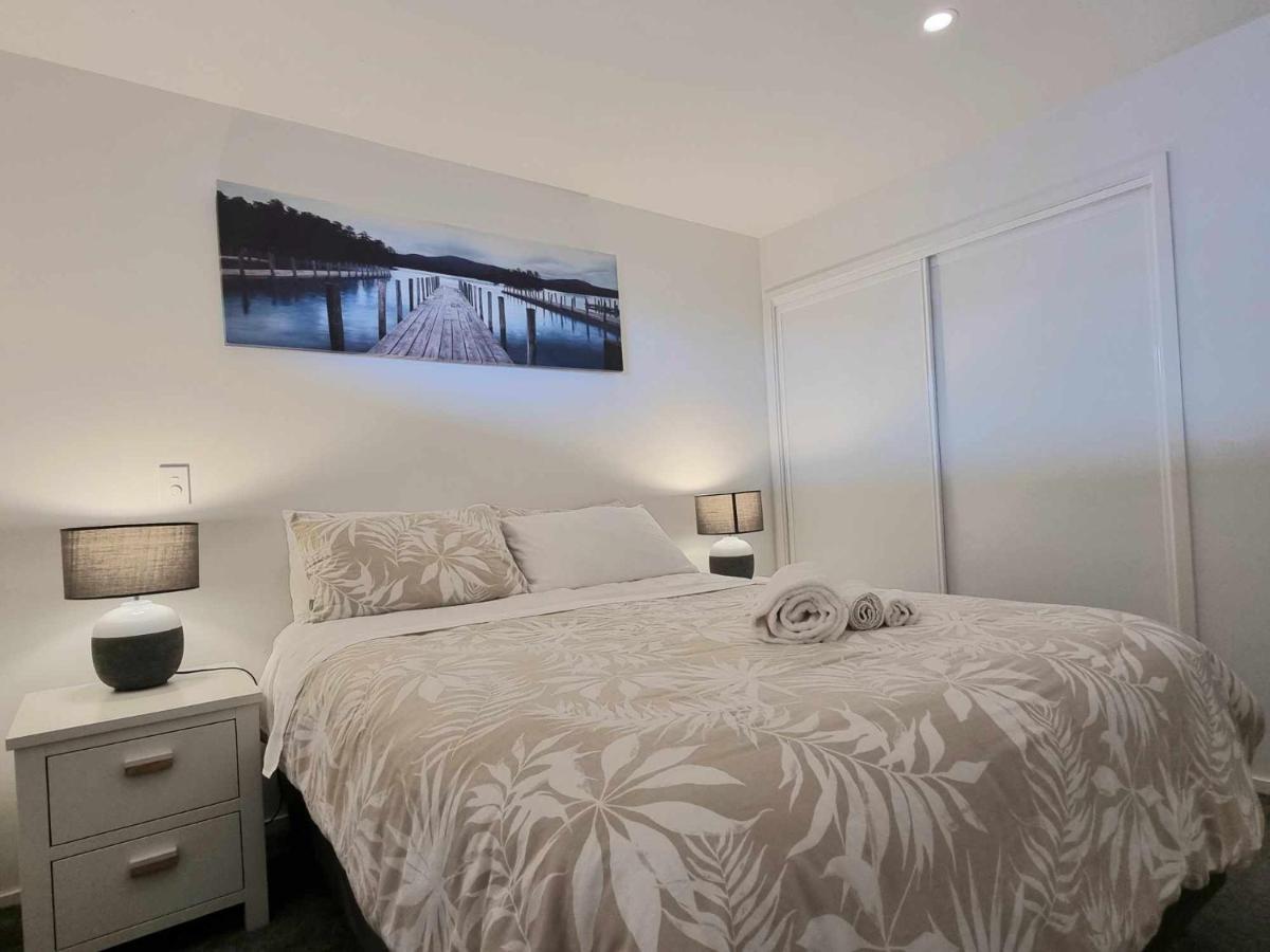 Modern 1 Bedroom Apartment Across From Hagley Park Christchurch Kültér fotó