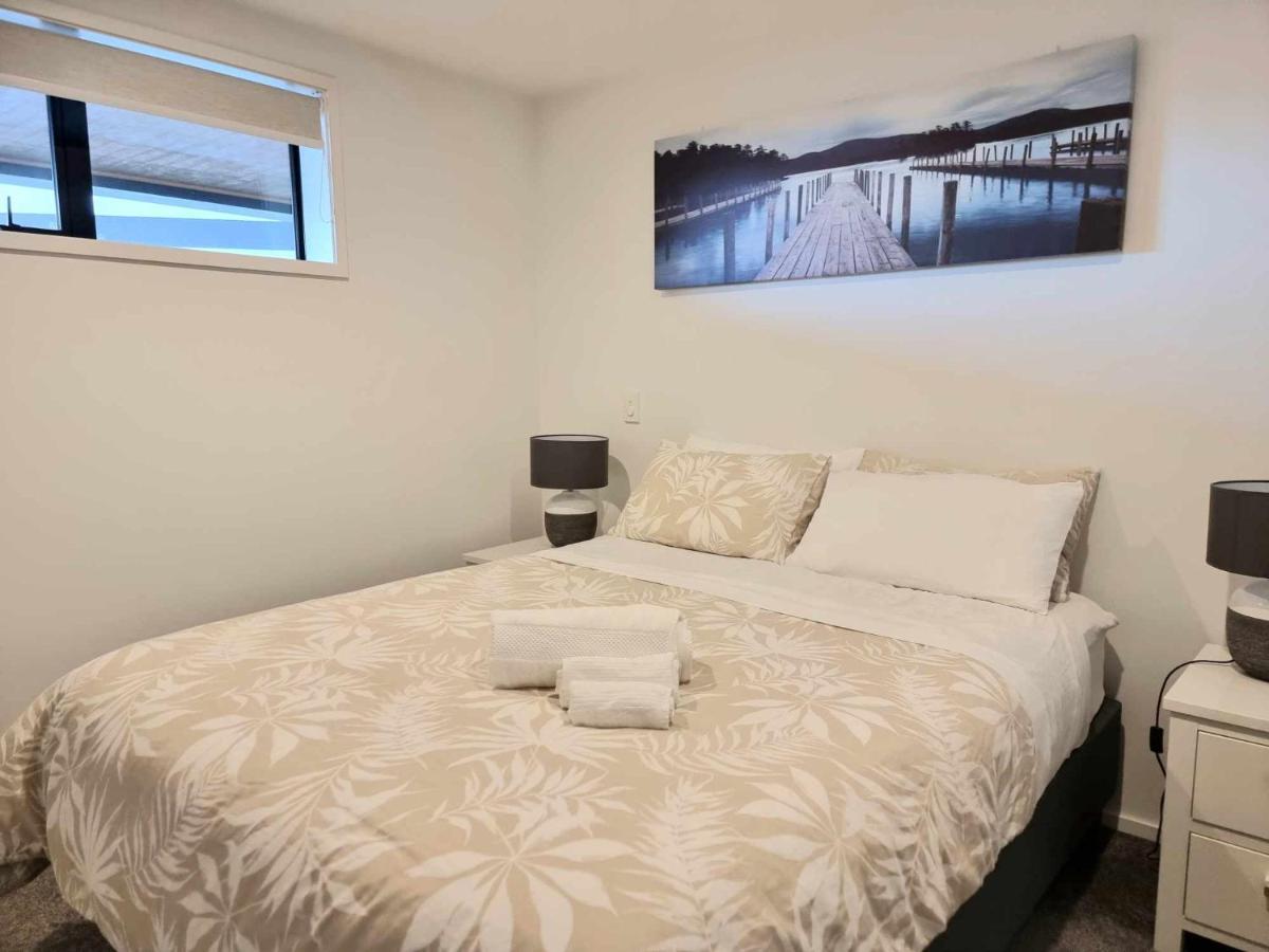 Modern 1 Bedroom Apartment Across From Hagley Park Christchurch Kültér fotó