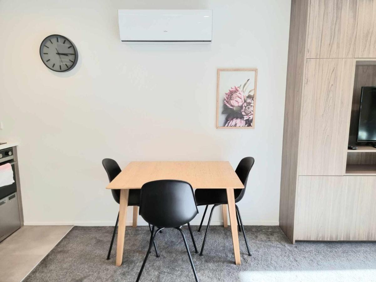 Modern 1 Bedroom Apartment Across From Hagley Park Christchurch Kültér fotó